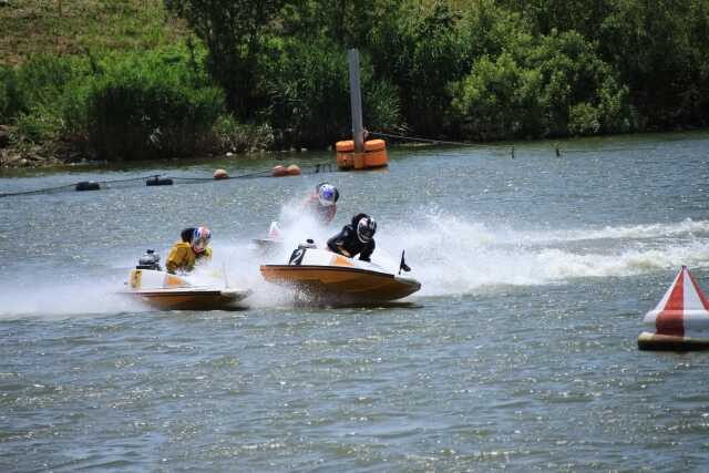 ボートレース芦屋の指定席を迷わず選ぶ術｜料金と快適度で失敗しない選び方を試そう！